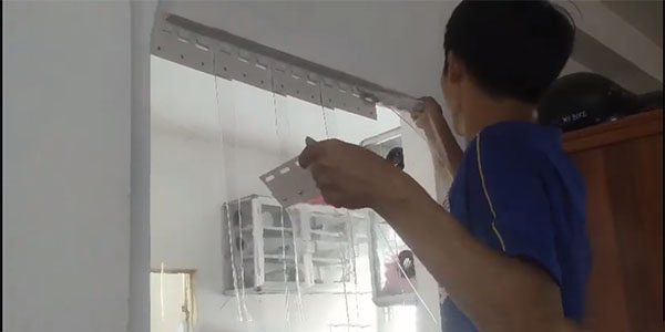 Màn nhựa với mẫu mã đa dạng, độ bền cao đang được chúng tôi lắp đặt