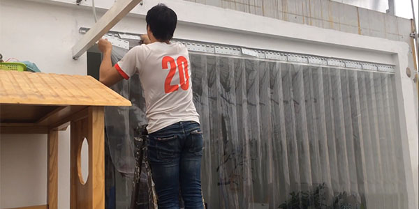 Chúng tôi chuyên cung cấp và lắp đặt các sản phẩm mành nhựa chất lượng