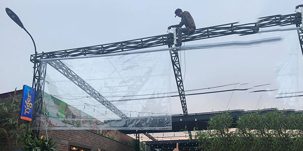 Rèm bạt ngoài trời của chúng tôi chất lượng cao, giá cả hợp lý